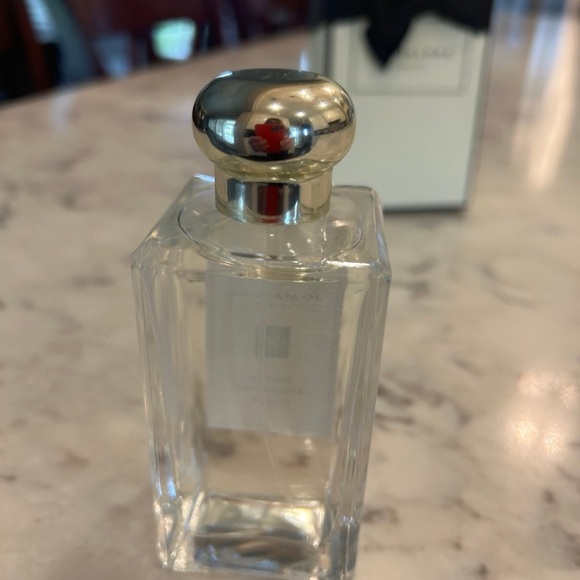 Jo Malone Peony & Blush Suede Perfume - Picture 4 of 4